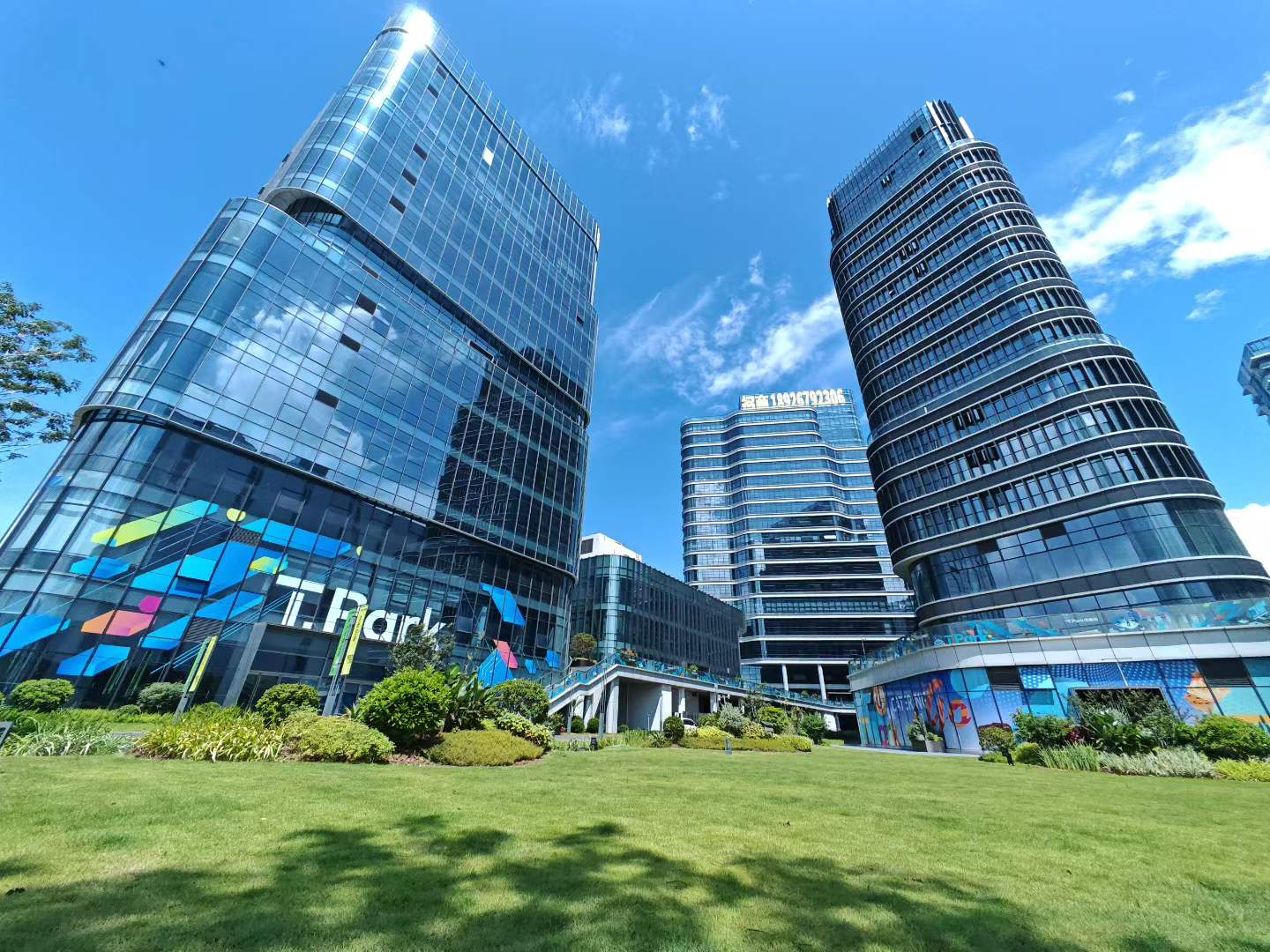 深圳市鸿翼能科技有限公司